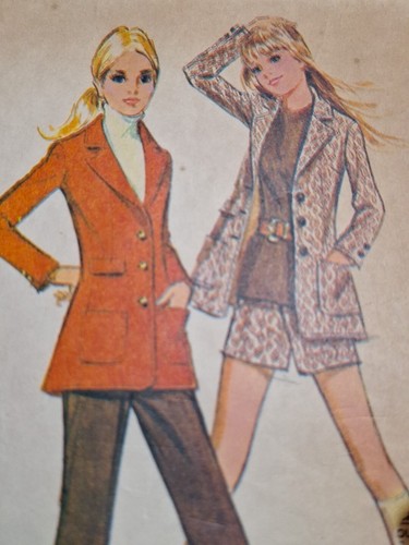 Micro Shorts Pants Blazer Jacket 10 McCalls 2935 Sewing Pattern VTG Cut Short - Picture 4 of 8