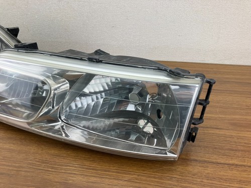 Toyota Estima TCR10 Tarago Headlights Lamps Koito 28-119 Right Left Pair JDM I42 - Bild 2 von 20