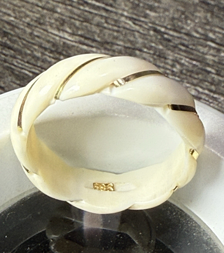 White Ring With 14k Gold Strands Size 6 Vintage .585 - Picture 3 of 4
