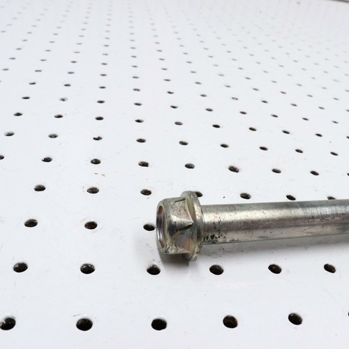 2009 KAWASAKI NINJA 250R SWINGARM BOLT SUSPENSION PIVOT AXLE 33032-1134 - Picture 2 of 7