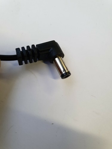 DONG GUAN CITY GANGQI ELETRONIC SWITCHING ADAPTER GQ12-190060-AG 19V 600mA - Bild 4 von 6
