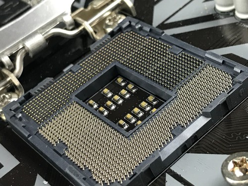 Scheda madre Gigabyte B365M DS3H LGA1151 Intel per ricambi - Foto 17 di 18