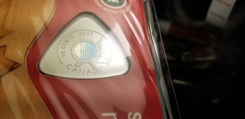 Canada 2009 Six String Nation Guitar Triangular Hologram Coloured 50 Cent, - Picture 10 of 10