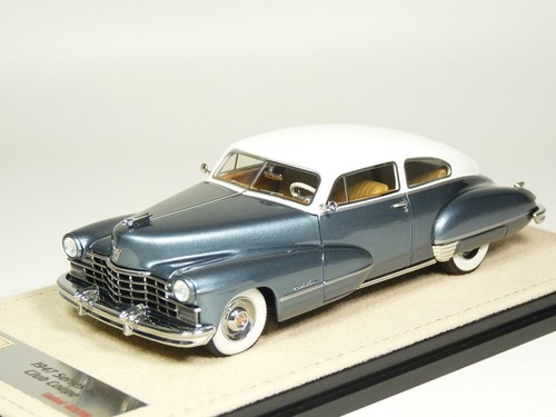 Stempel GLM STM47401 1/43 1947 Cadillac Serie 62 Club Coupe Resin Modellauto