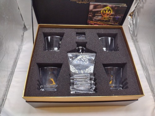 Decanter whisky Maketh The Man Art Déco e set di 4 occhiali in elegante confezione regalo - Foto 2 di 7