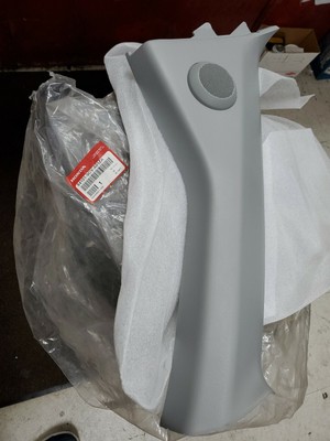 HONDA OEM 03-06 Element Interior-Wndshld Pillar Trim Left 84152SCVA01ZA