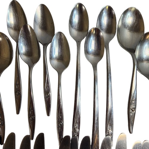 Vtg Oneida Oneidacraft Deluxe Stainless Lasting Rose Flatware Silverware 42 Pcs - Picture 2 of 13