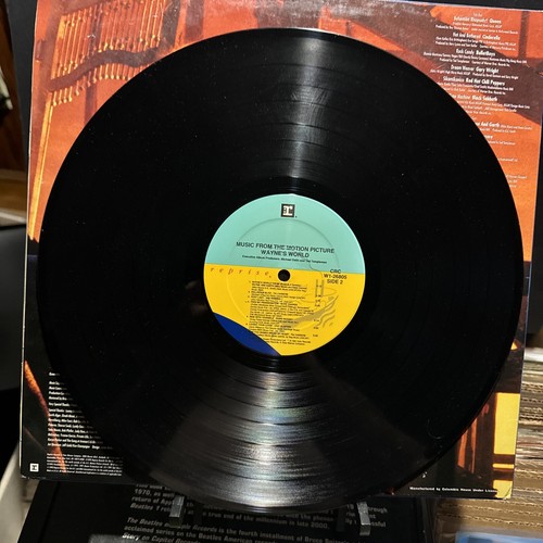 Music From The Motion Picture / Wayne’s World LP Reprise 26805 CRC - Bild 6 von 9