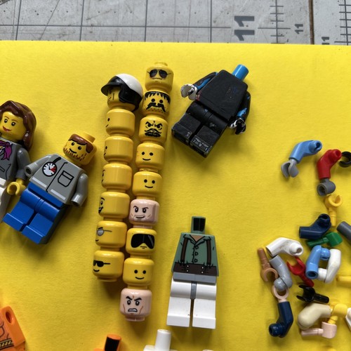 Lego Minifigur Stck. Lot Köpfe Torsos Beine Arme gemischtes Zubehör Sonderanfertigung - Bild 7 von 12