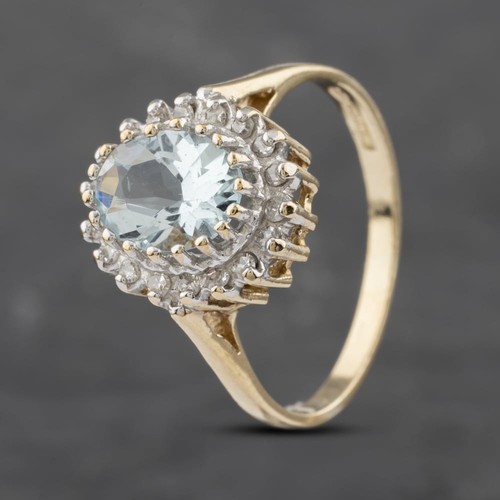 Second Hand 9ct Yellow Gold Aquamarine & 0.18ct Diamond Cluster Ring 41382875
