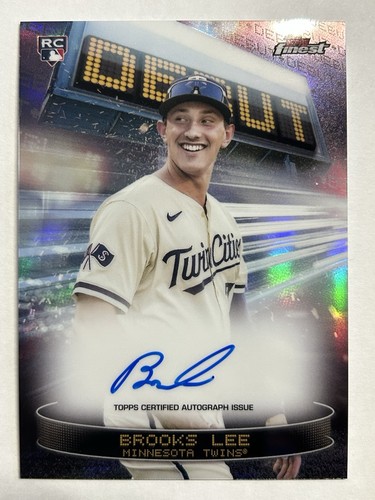 2025 Topps Finest Brooks Lee DEBUT Refractor RC Insert Auto SP Twins #DAV-BL