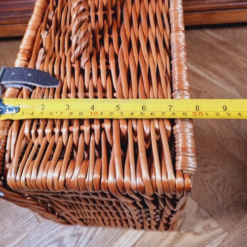 Vintage F&M Fortnum & Mason large Wicker Hamper Basket 48 X 32 X 20 - Picture 10 of 10