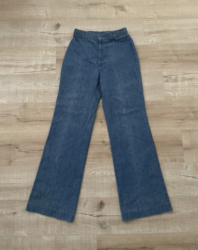 Levi’s Vintage 70s Orange Tab Flare Leg Denim Jeans Size 26x30 Medium Wash - Picture 1 of 17