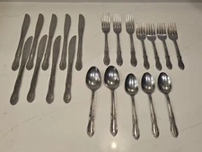 Vintage 21 Piece Floral Stainless Oneida Simeon L & George H Rogers Silverware