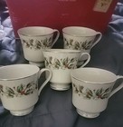 Set Of 5RH. Macys (Royal Gallery) All The Trimmings HOLLY 6283 Cups Christmas