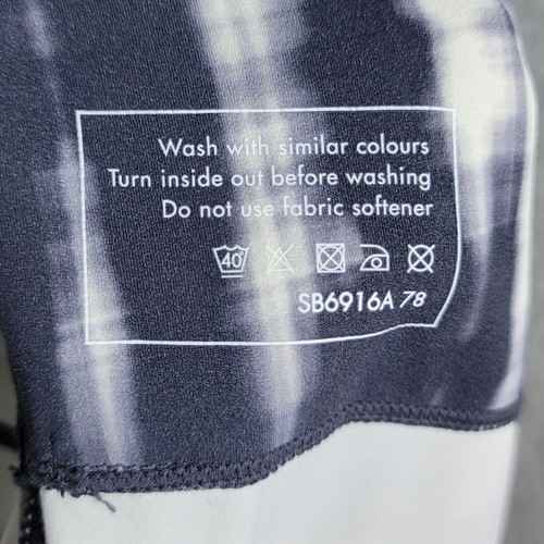 Leggings Sudorosos Betty Súper Suaves Yoga Acanalados Bolsillos Blanco y Negro 7/8 Talla S - Imagen 5 de 9