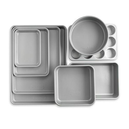 Nordic Ware Brilliant Bakeware 8-Piece Nonstick Pan Set - Picture 2 of 8
