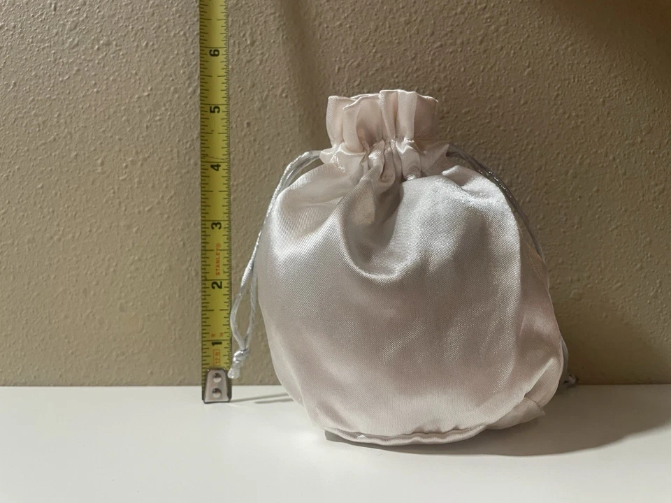 Bolso 50 Satén Cordón Blanco con Encaje y Perlas Boda, Comunión Monedero Foto 2 de 4