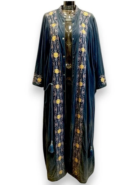 Old Ward and Stilson Theatrical Velvet Robe Cosplay Renaissance Faire 1888 Rare - Image 2 of 4