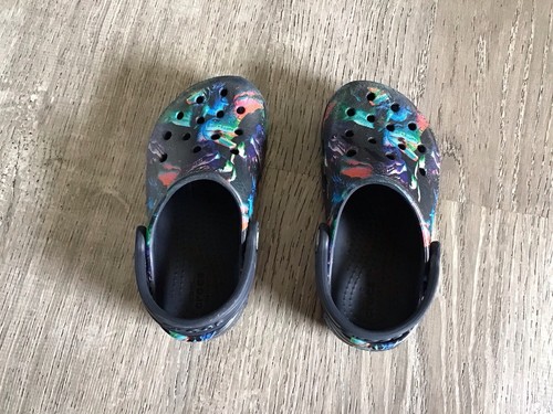 Crocs Toddler Boys Dinosaur Printed Black Clogs Size C 9 Kids Carnivorous Shoes - Picture 4 of 11