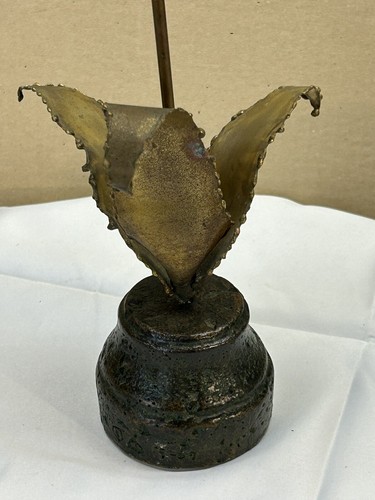 Vintage Messing Kupfer Metall Rose Blume Blätter Keramik Sockel Künstler Signiert Kunst - Bild 8 von 19