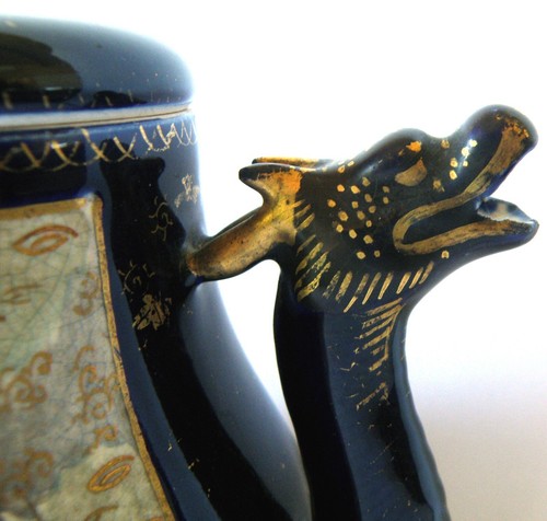Unusual antique SATSUMA POTTERY TEAPOT with IMMORTALS and Dragon Head Spout af - Picture 8 of 18