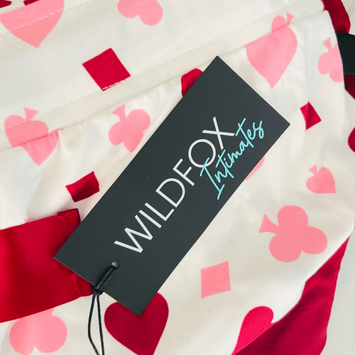 Juego de pijama corto WILDFOX Love's a Gamble, 2 piezas, corazones rojos, grande, nuevo con etiquetas - Imagen 9 de 11