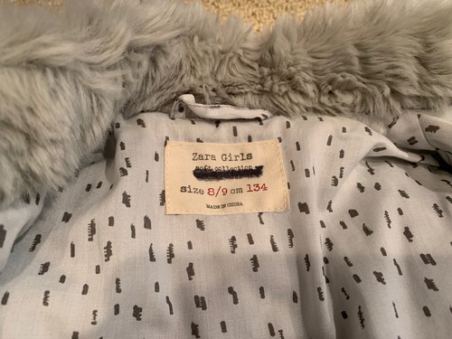 ZARA Girls Faux Fur Gray Vest - Size 8/9 - Picture 4 of 4