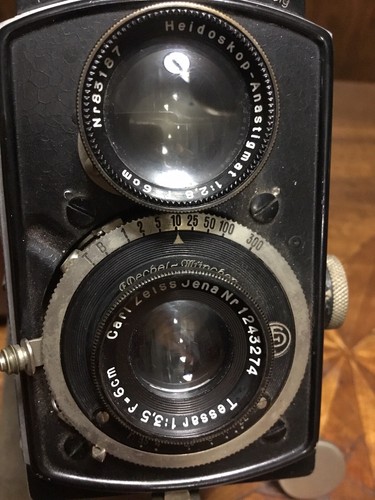 🌈 Rara Rolleiflex original 4x4 “Baby” Black Tessar 6 cm f3,5  Matricola 126xxx - Foto 3 di 15
