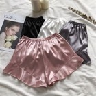Foto 9 di 16