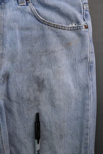 Pantalones de mezclilla para hombre Levi's 550 2009 calce relajado desgastados lavado ligero talla 34x32 - Imagen 6 de 12