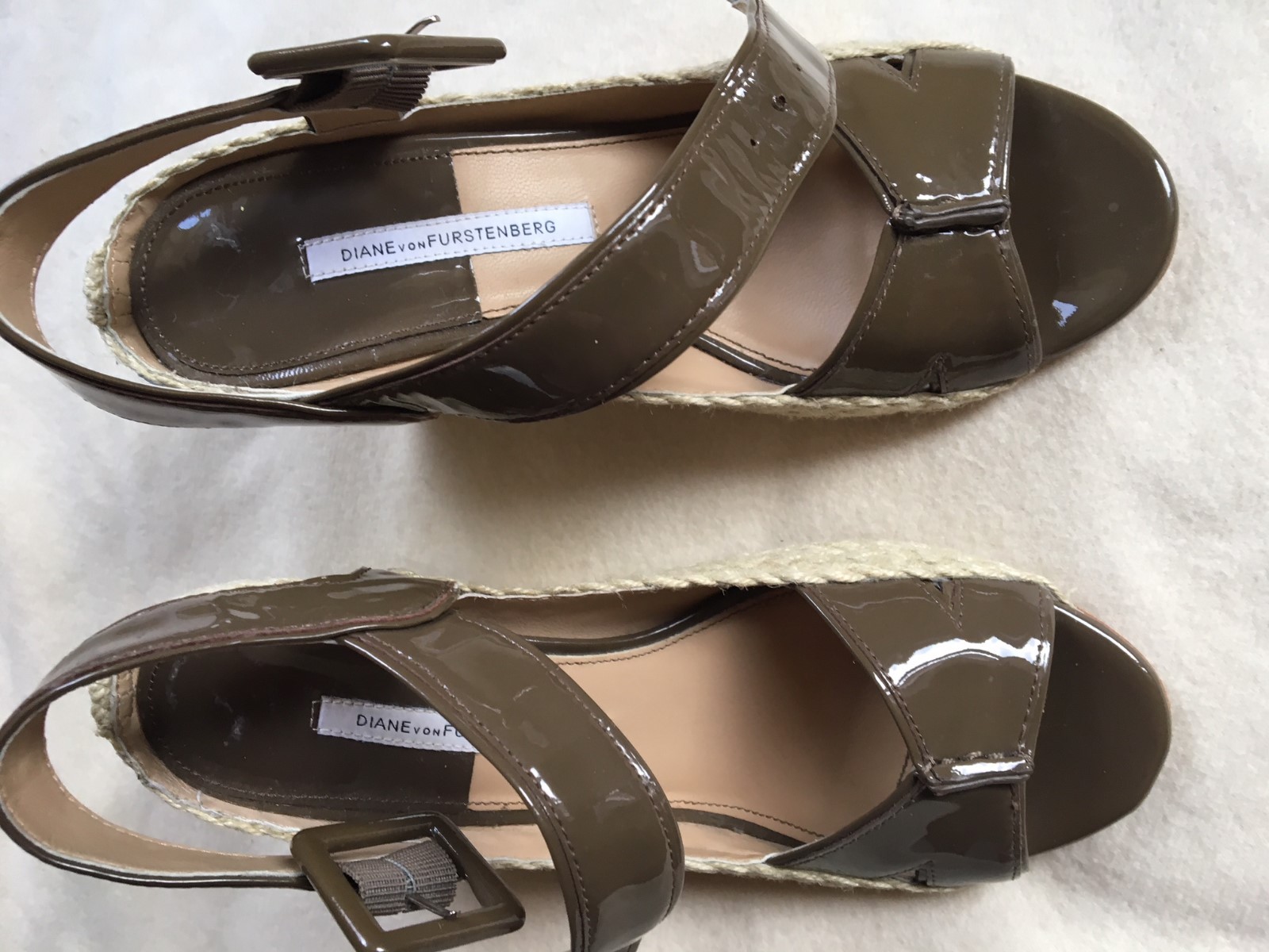 Diane Von Furstenberg Charol Charol Charol Sandalias De Cuña Alpargata Sudán US7.5M 1f4e8c Diane Von Furstenberg Charol Charol Charol Sandalias De Cuña Alpargata Sudán US7.5M 1f4e8c