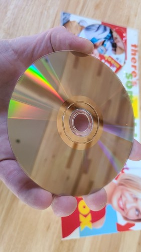 there's something more about Mary Widescreen Collector's Edition DVD Set TESTED - Imagen 12 de 12