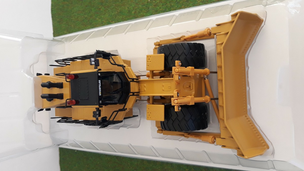 CATERPILLAR CAT 854K WHEEL DOZER 1/50 NORSCOT 55231 engin de