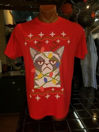 Camiseta GRUMPY Gato Enredado en Luces de Navidad Bah Humbug Roja Grande Fiestas - Imagen 3 de 5