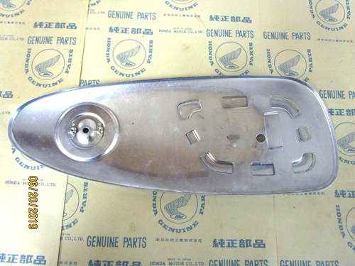 HONDA S65 Honda Sport 65 USED Gas Tank Chrome Panel right 17640-035-000 - Picture 5 of 5