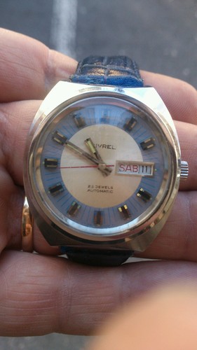NIVREL UHR DAY-DATE 10440 AUTOMATIK 25 JEWELS EDELSTAHL