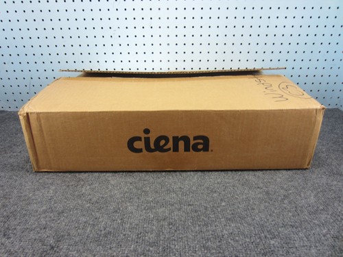 Ciena NT0H57BBE6 Plateau de gestion fibre 1U | WOM3R00BRA | Neuf (2 en stock) - Photo 3/6