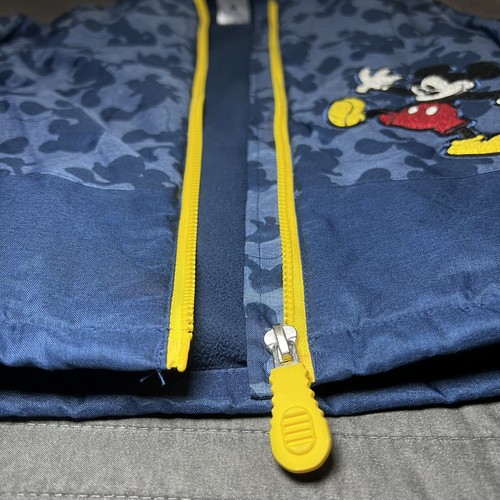 Disney Mickey Mouse Boys Jacket Size 5/6 Fleece Lined, Hooded - Picture 3 of 15