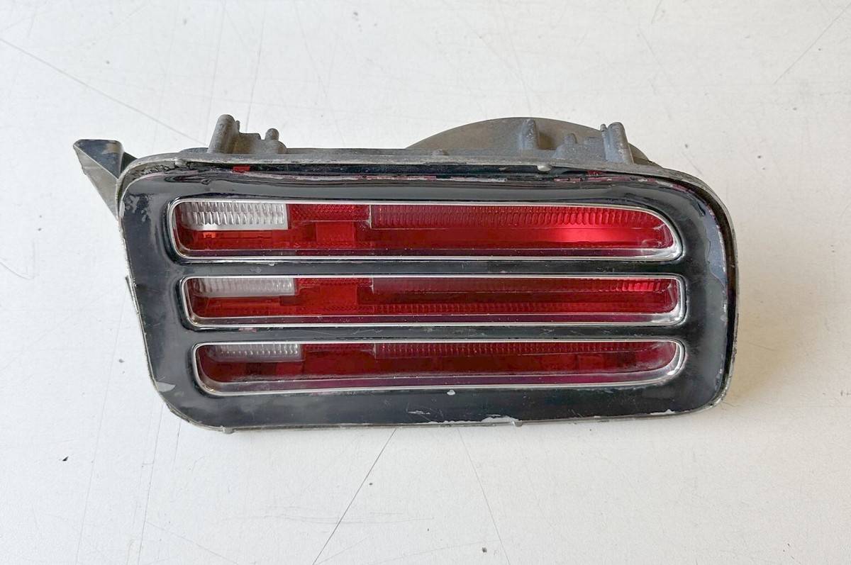 1970 Plymouth Barracuda Cuda Taillight Assembly Right Hand
