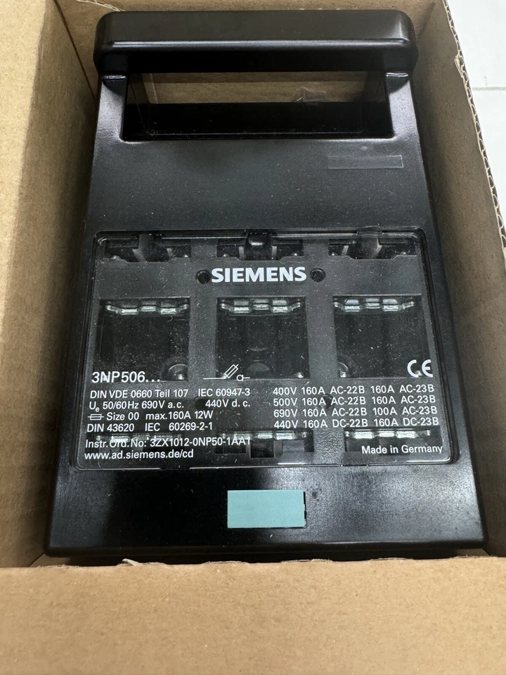 Siemens SENTRON, Fuse switch disconnector 3NP5, 3-pole NH00 160A 3NP5060-0CA00 - Photo 4/4