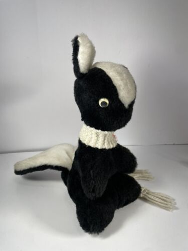 Vintage Skunk Plush Doll Handmade 11” Tall Stuffed Animal 1950s RARE - Foto 2 di 8