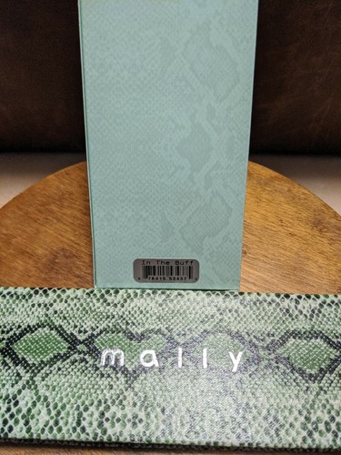 Mally Citychick In the Buff vol.2 Shadow Palette With Brush Hard to Find Set New - Picture 2 of 12