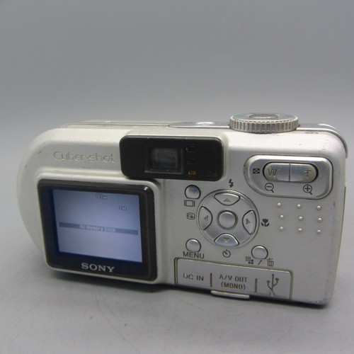 Sony Digital Camera Cybershot DSC-P8 3.2MP Silver Tested - Picture 3 of 8