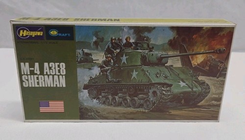 Vintage Hasegawa US Army M-4 A3E8 Sherman 1/72 Scale Model Kit New Open Box