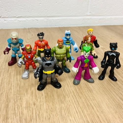 Imaginext DC Batman, Marvel & Jurassic World Mini Figures Bundle x 10 Joker - Picture 2 of 7