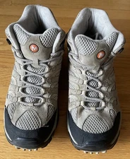 Merrell Taupe Moab 2 Ventilator Mid Hiking Shoes Boots Woman’s 10 Vibram Walking