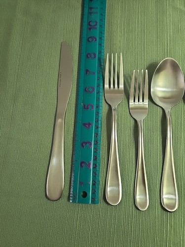 Robert Welch Foster Satin 5x 5 pc Place Settings Stainless Flatware Crate Barrel - Picture 8 of 22