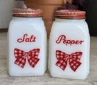 Rare 1930's McKee Roman Arch Red Gingham Bow Design Salt & Pepper Shakers Set