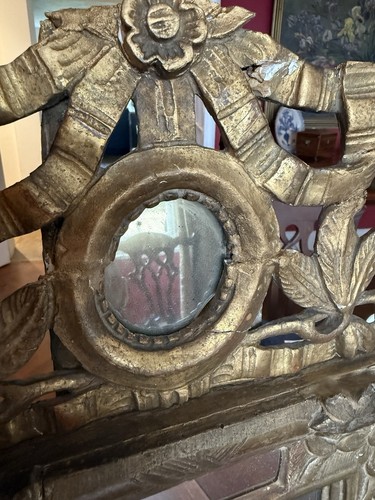 Antiker vergoldeter Wandspiegel 18. Jahrhundert mit geschnitzter Dekoration venezianischer Stil - Bild 7 von 9